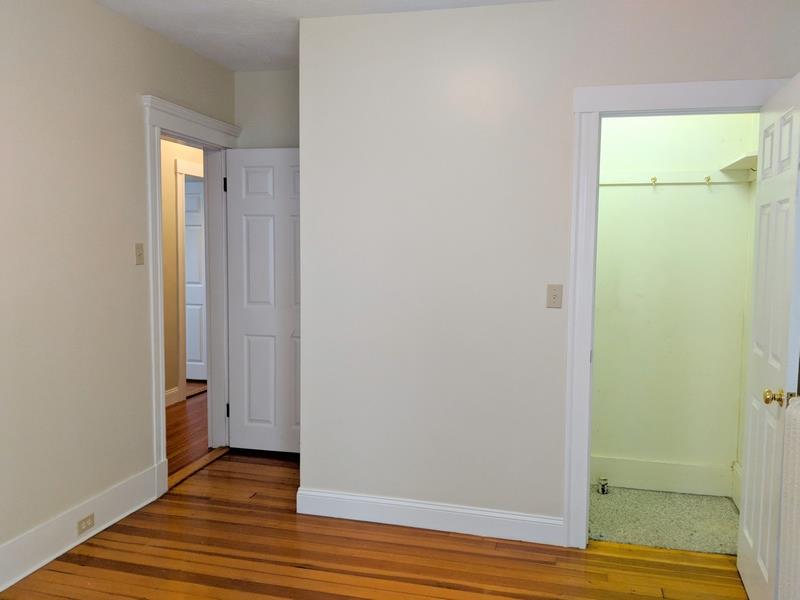 79 Conwell Ave, West Somerville