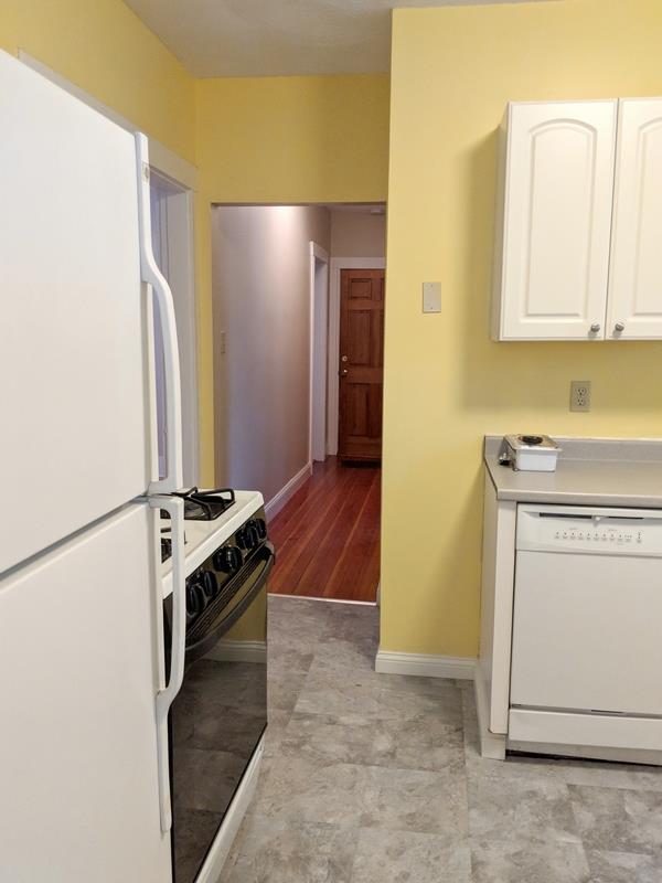 79 Conwell Ave, West Somerville