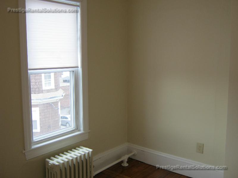 15 Oakes St, Everett