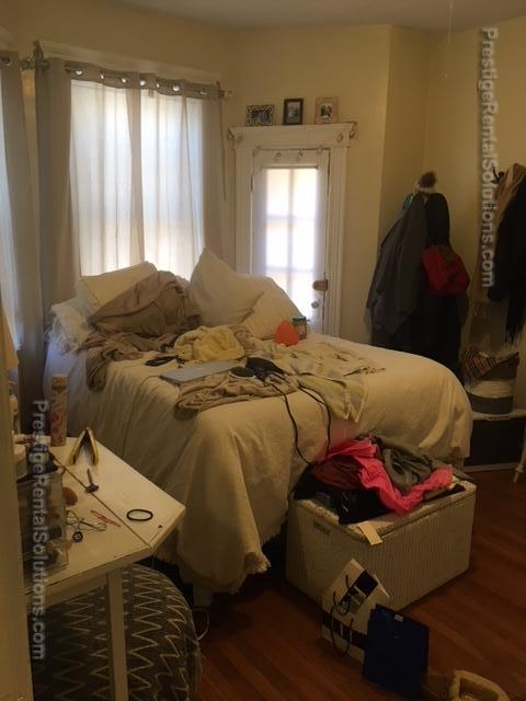 11 Royce Rd, Allston