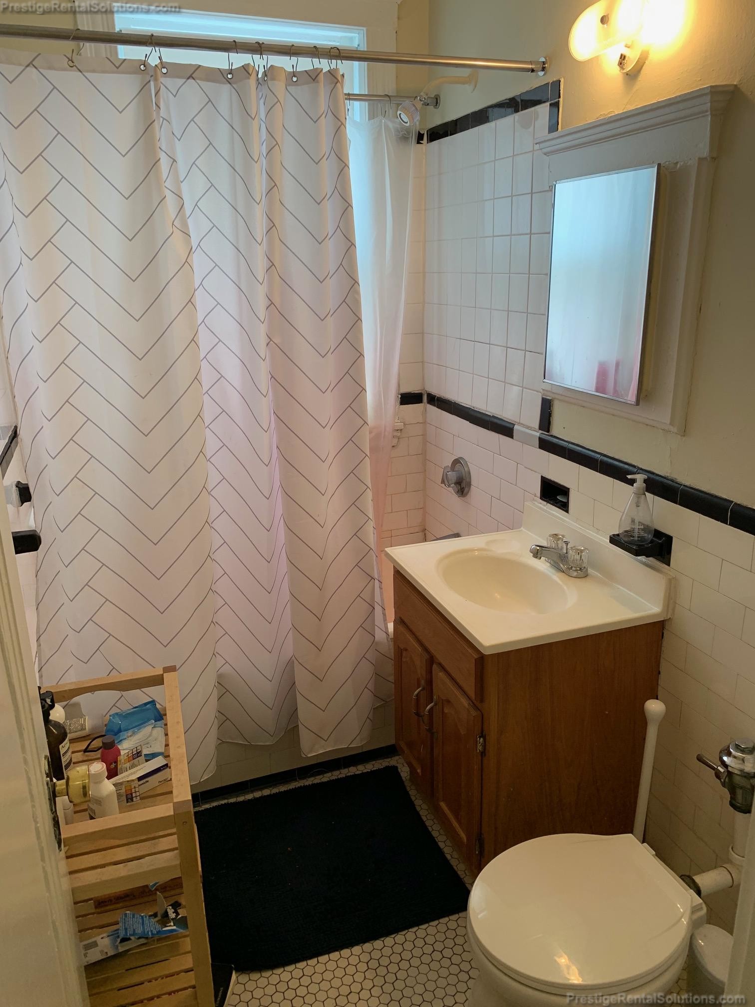 51 Linden St, Allston