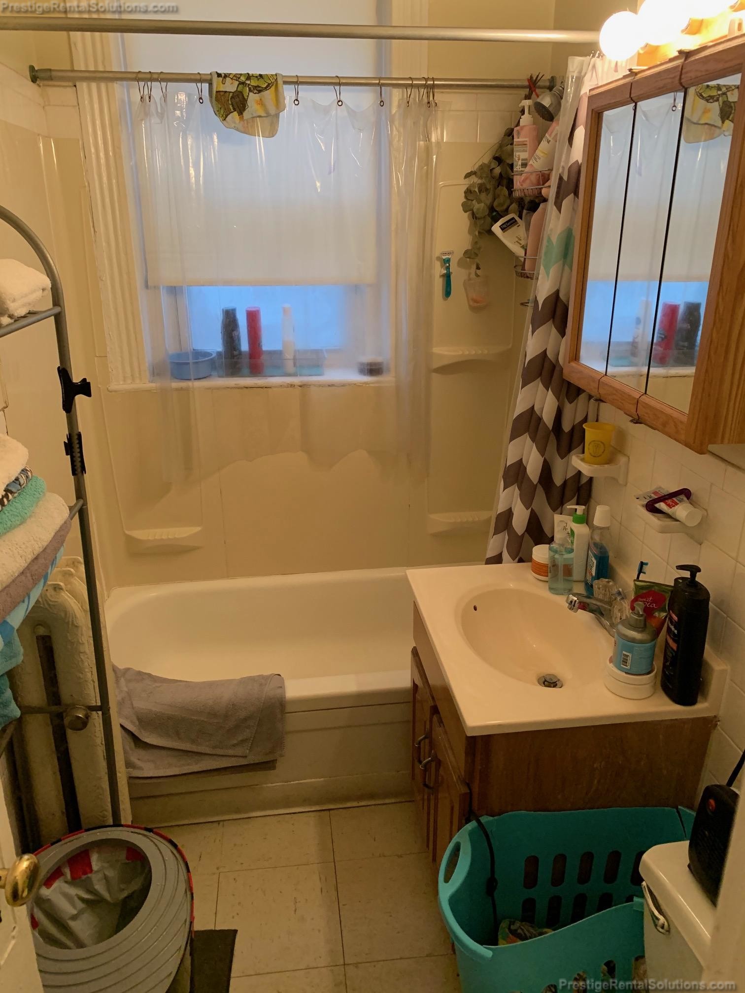 31 Gardner St, Allston