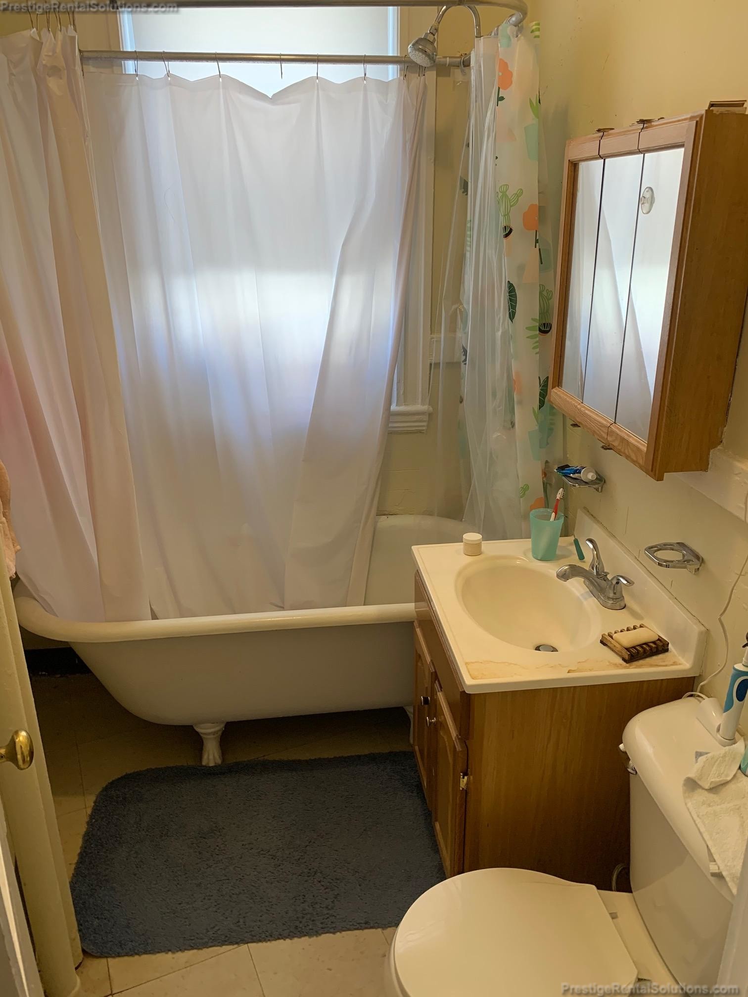 60 Woodstock Ave, Brighton