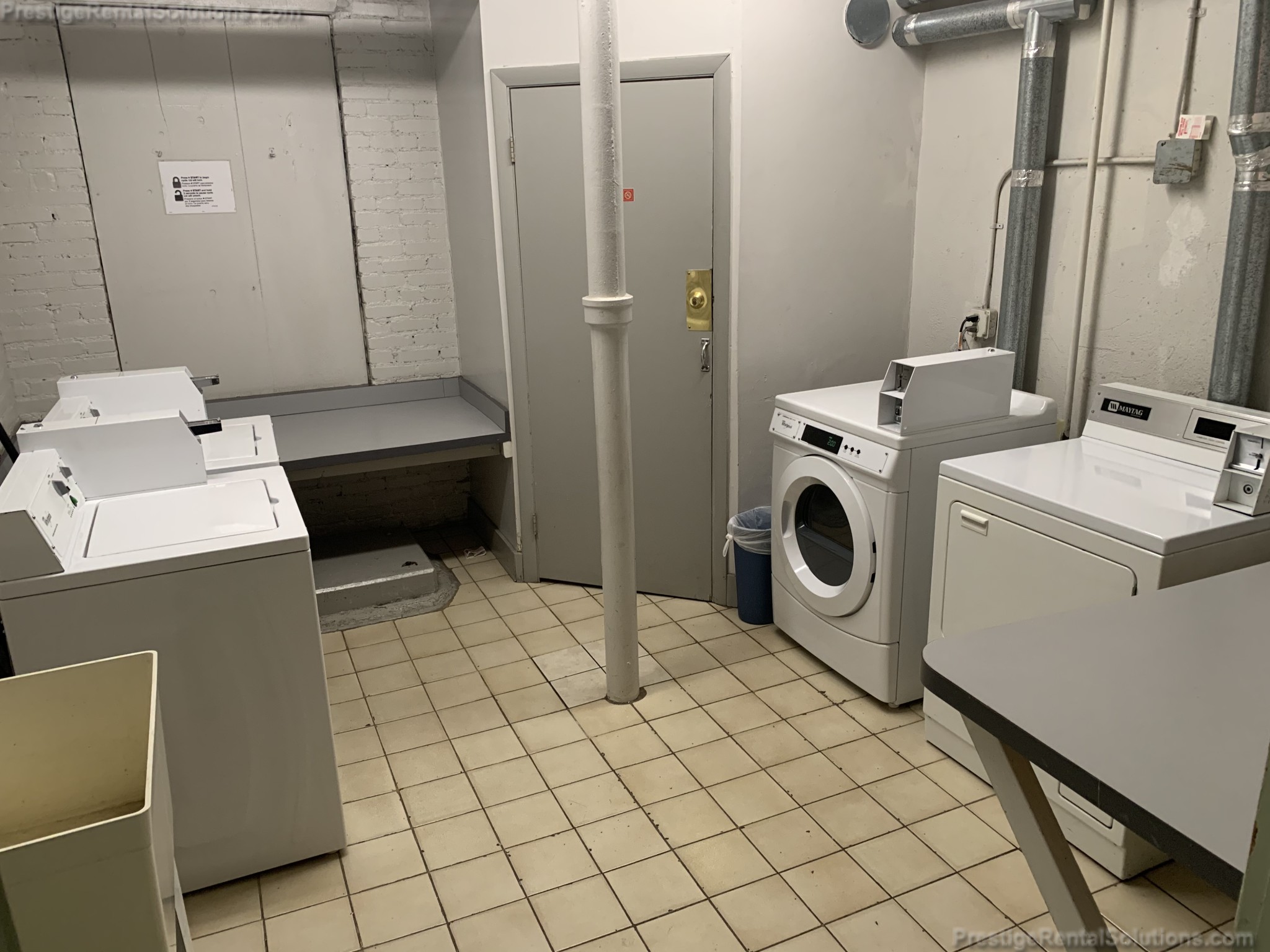 368 Riverway, Mission Hill