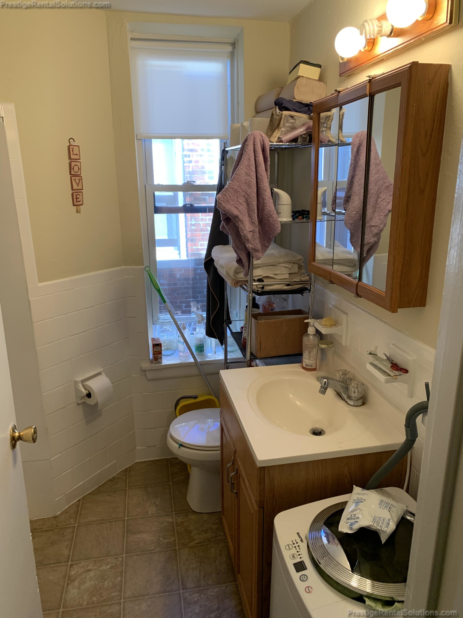 14 Hyde Park Ave, Jamaica Plain