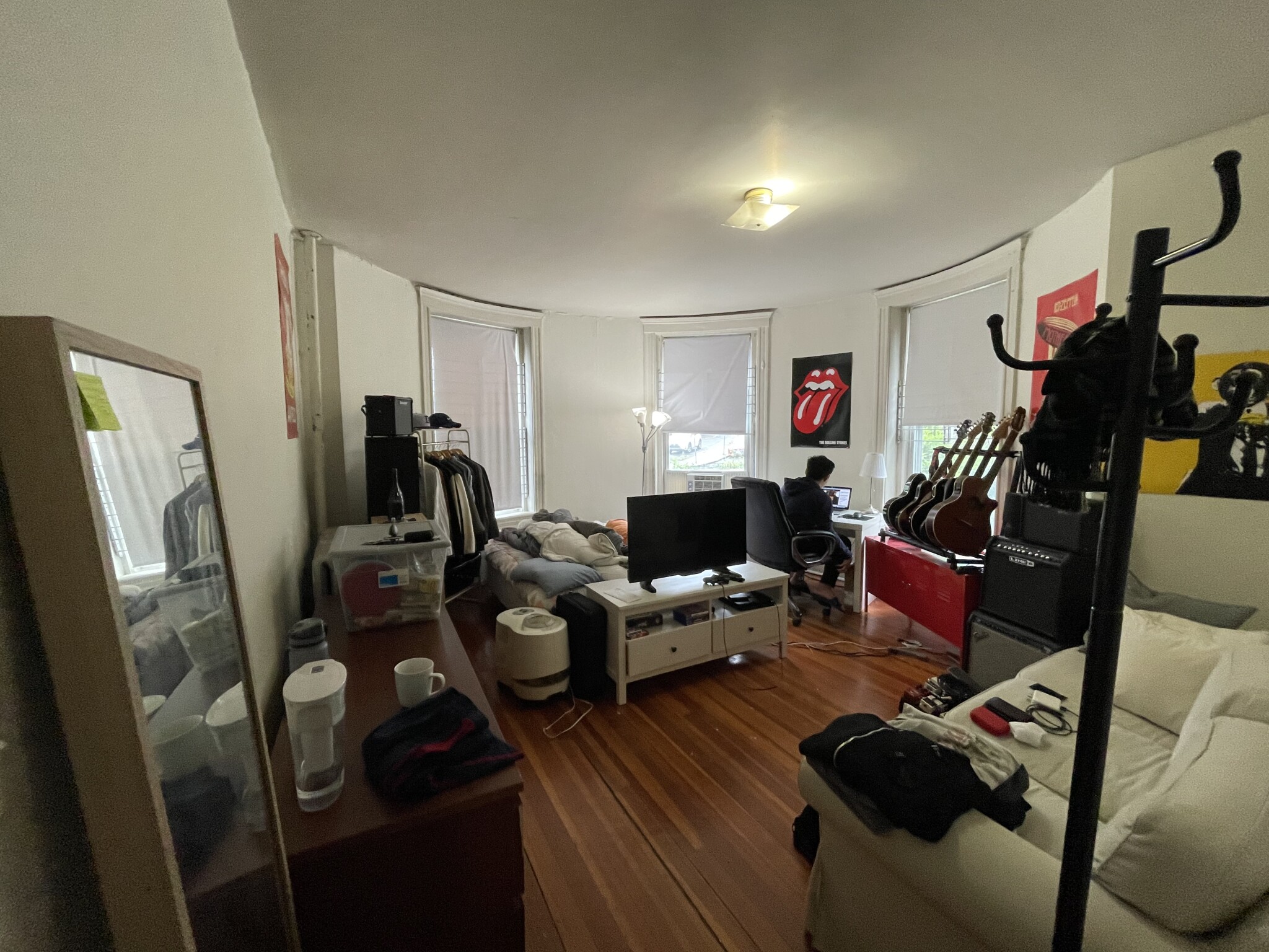 19 Mount Hood Rd, Brighton