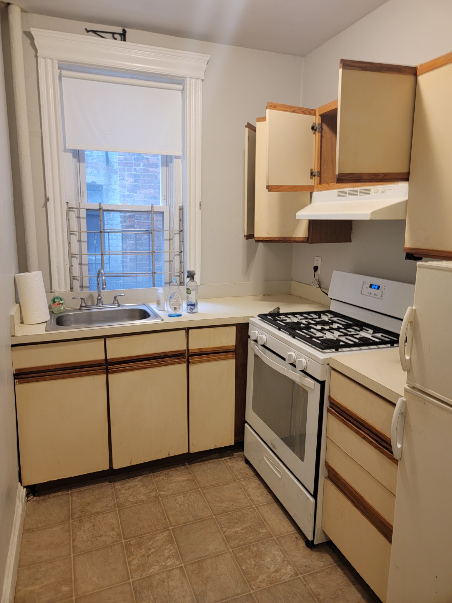 368 Riverway, Mission Hill