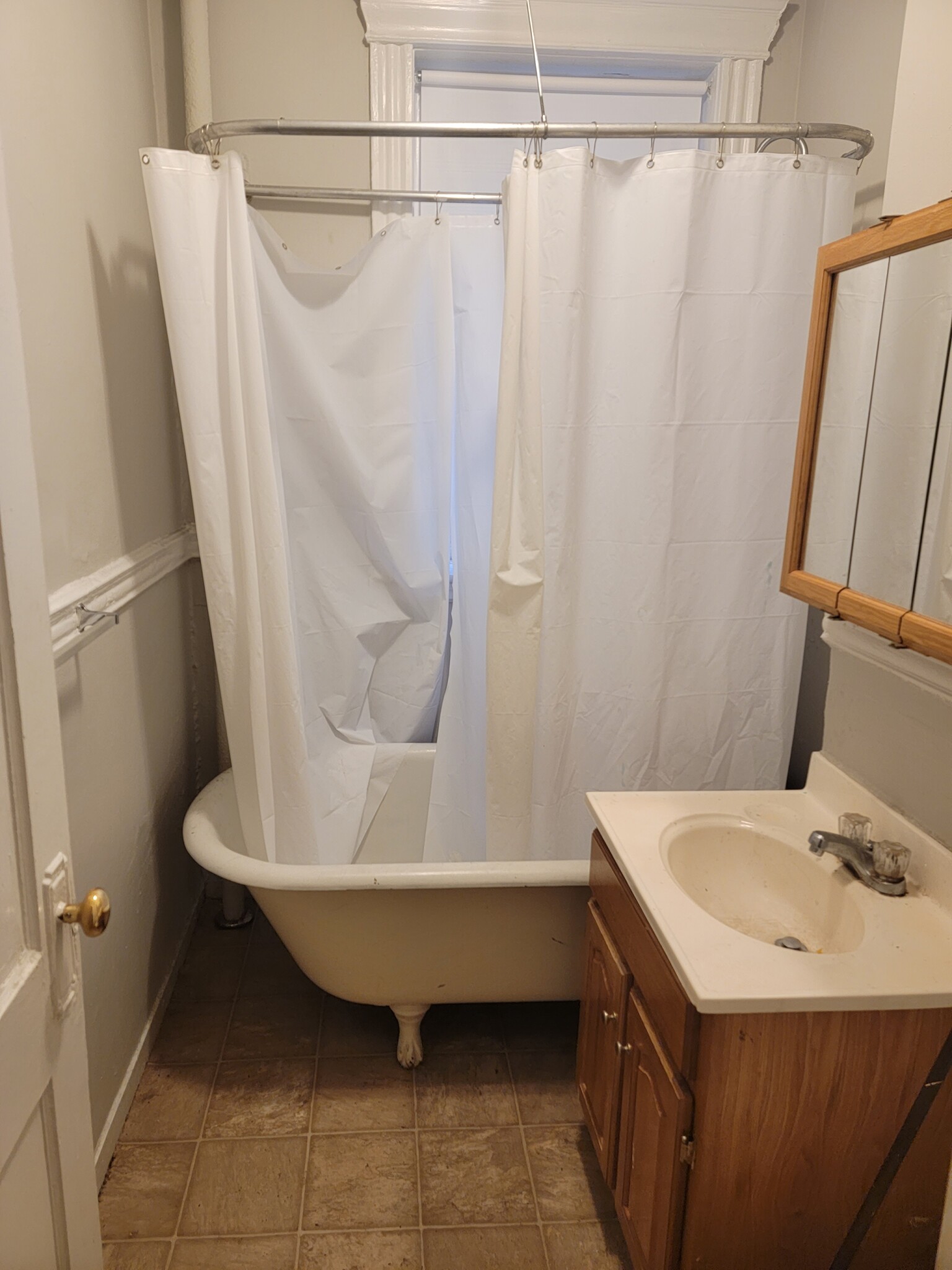 368 Riverway, Mission Hill