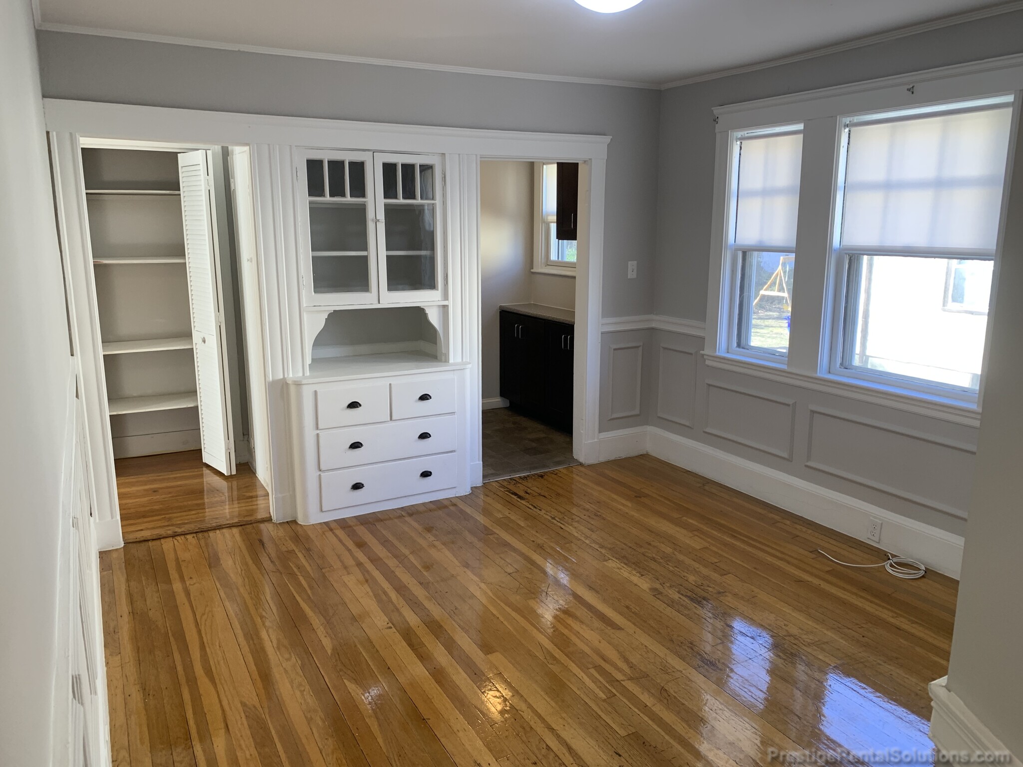 136 Arlington St, Oak Square