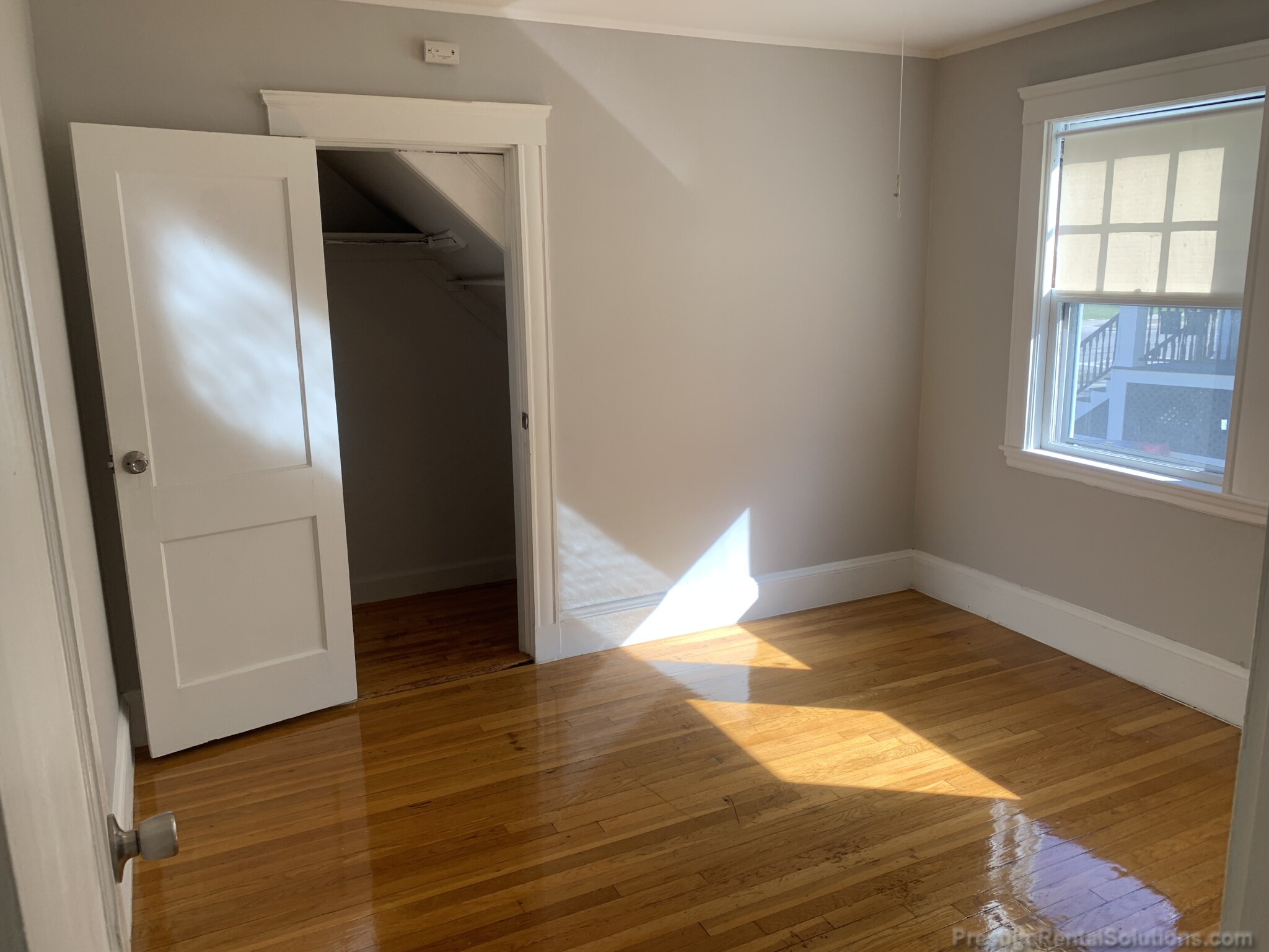 136 Arlington St, Oak Square