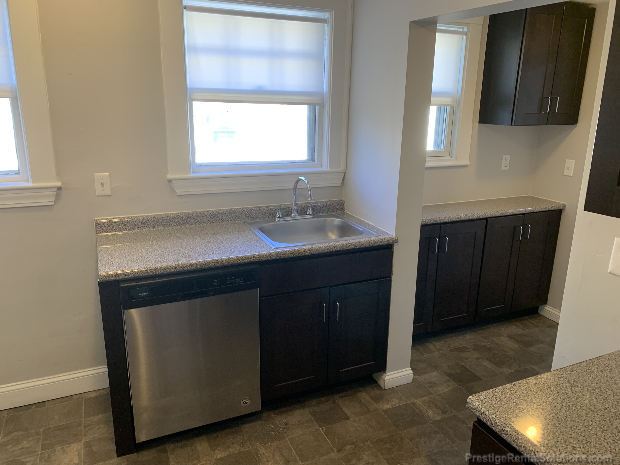 136 Arlington St, Oak Square