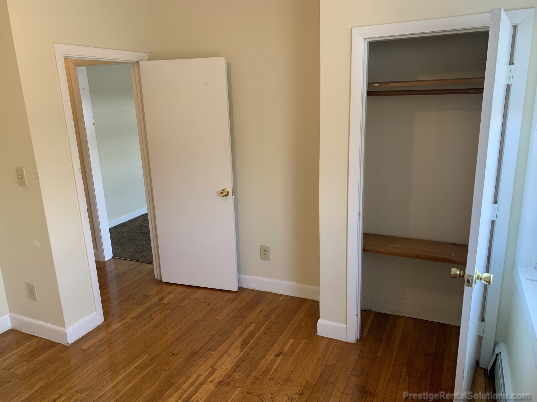 10 Hyde Park Ave, Jamaica Plain