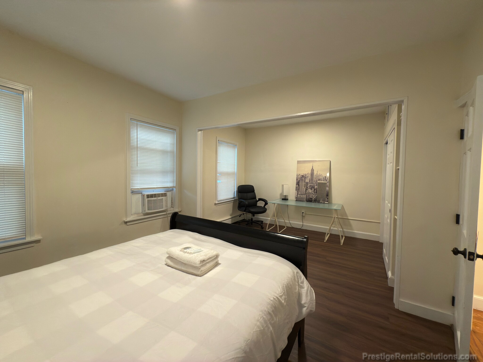 20 Pompeii St, Roxbury