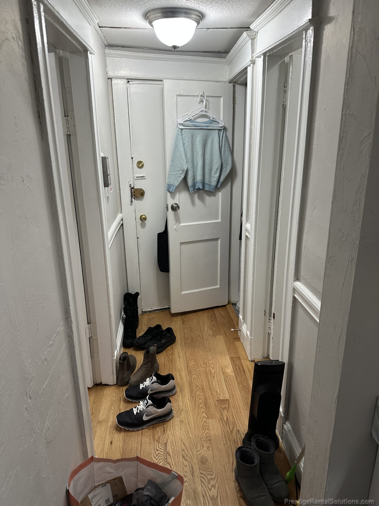 60 Woodstock Ave, Brighton