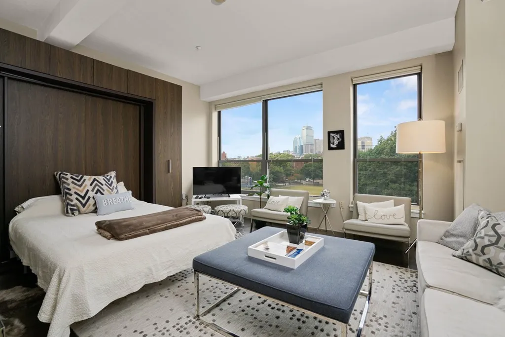 1166 Washington St, South End