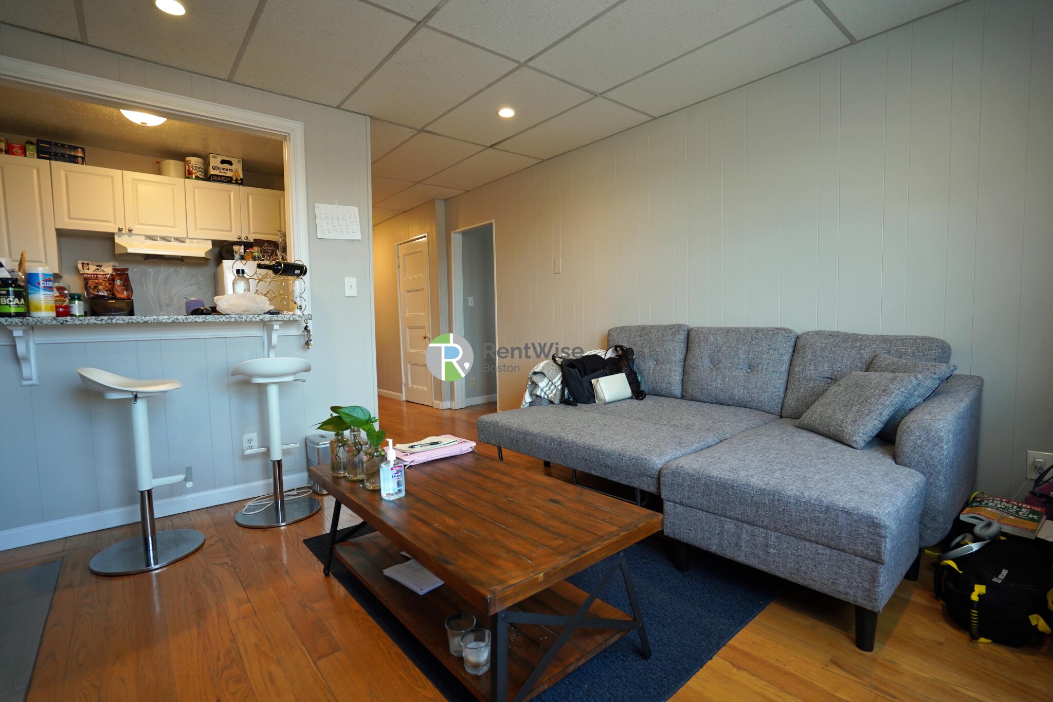 1055 Beacon St, Longwood