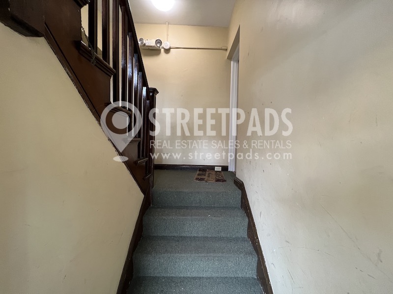 175 Kent St, Brookline