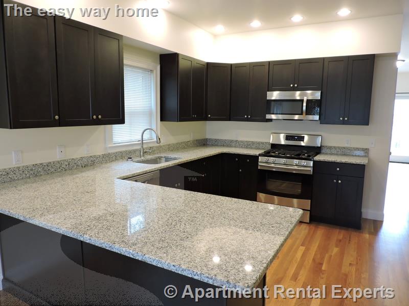 6 Emmons Pl, Harvard Square