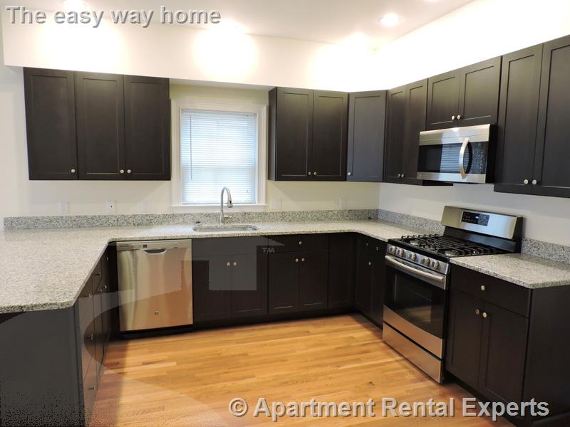 6 Emmons Pl, Harvard Square