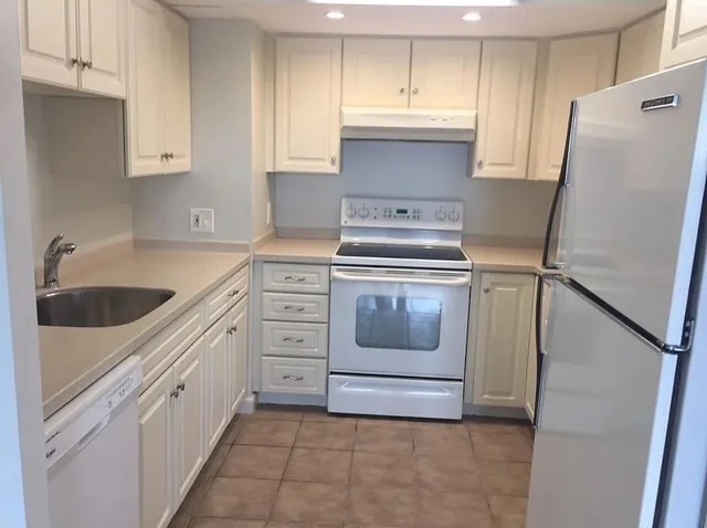 1731 Beacon St, Brookline