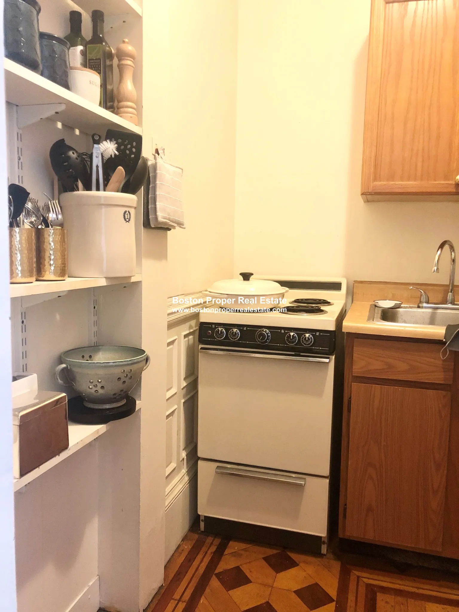 381 Commonwealth Ave, Back Bay