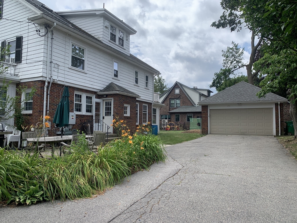 269 Waltham St, Newton