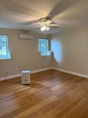 16 Pleasant St, Ayer