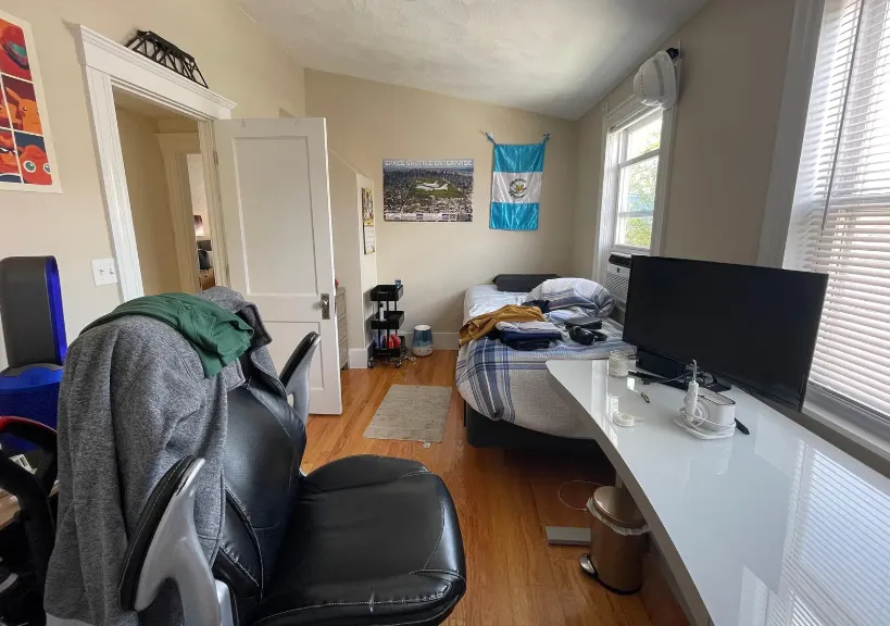 12 Berwick Rd, South Medford