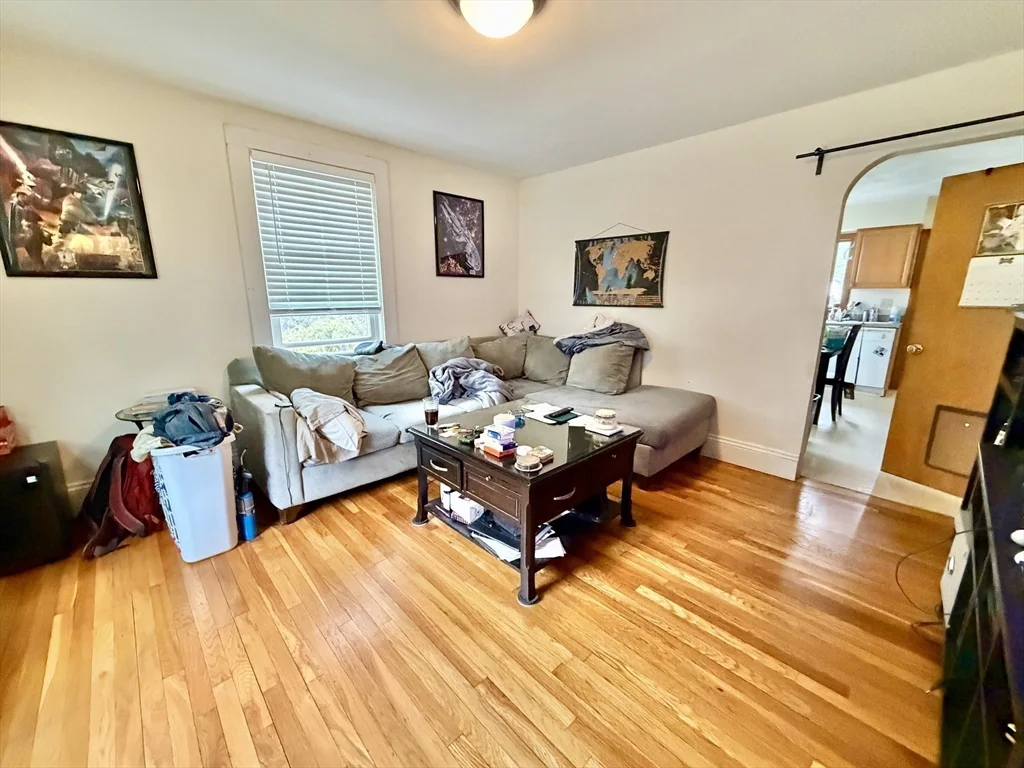 17 Clinton St, Newton