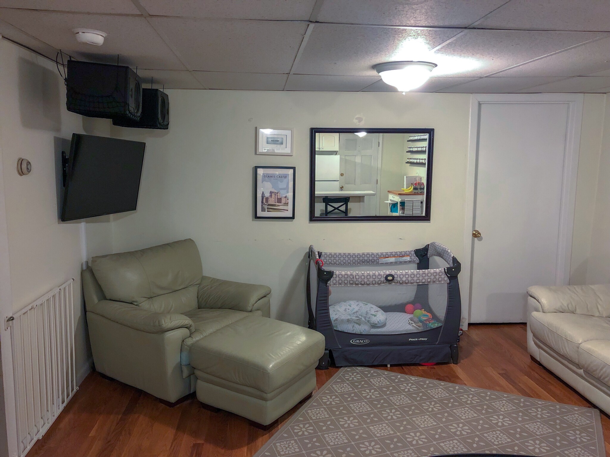 8 Alberta Ter, North Cambridge