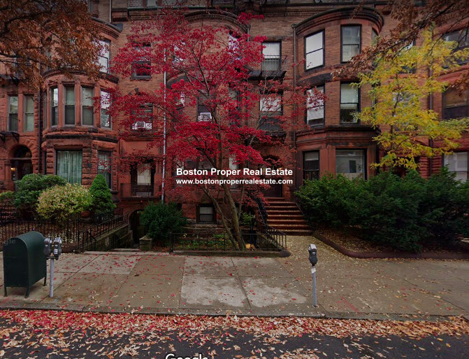 27 Bay State Rd, Fenway