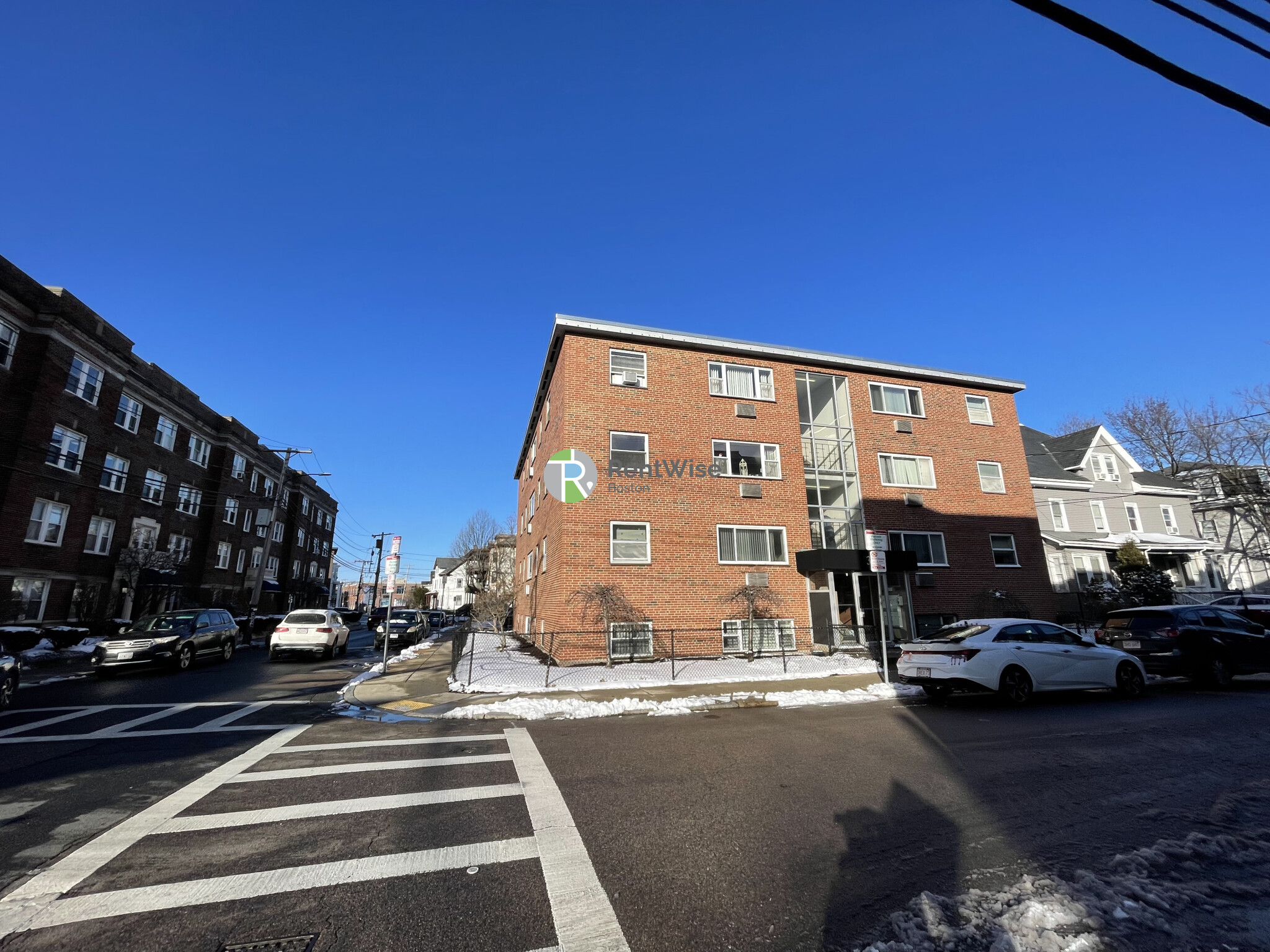 34 Gardner St, Allston