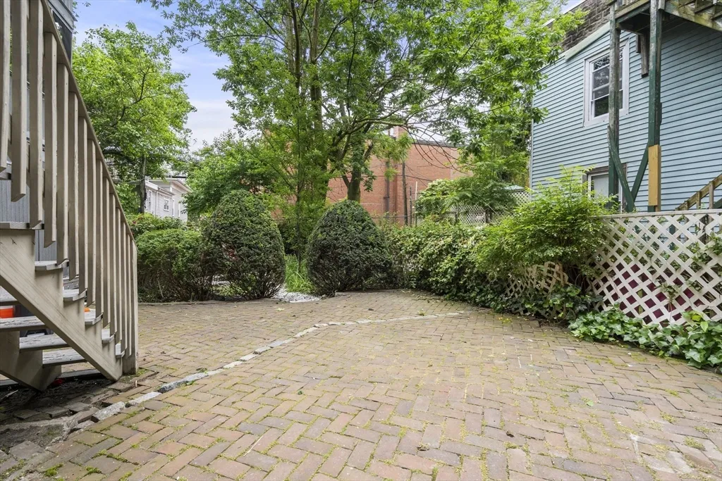 29 Princeton St, East Boston