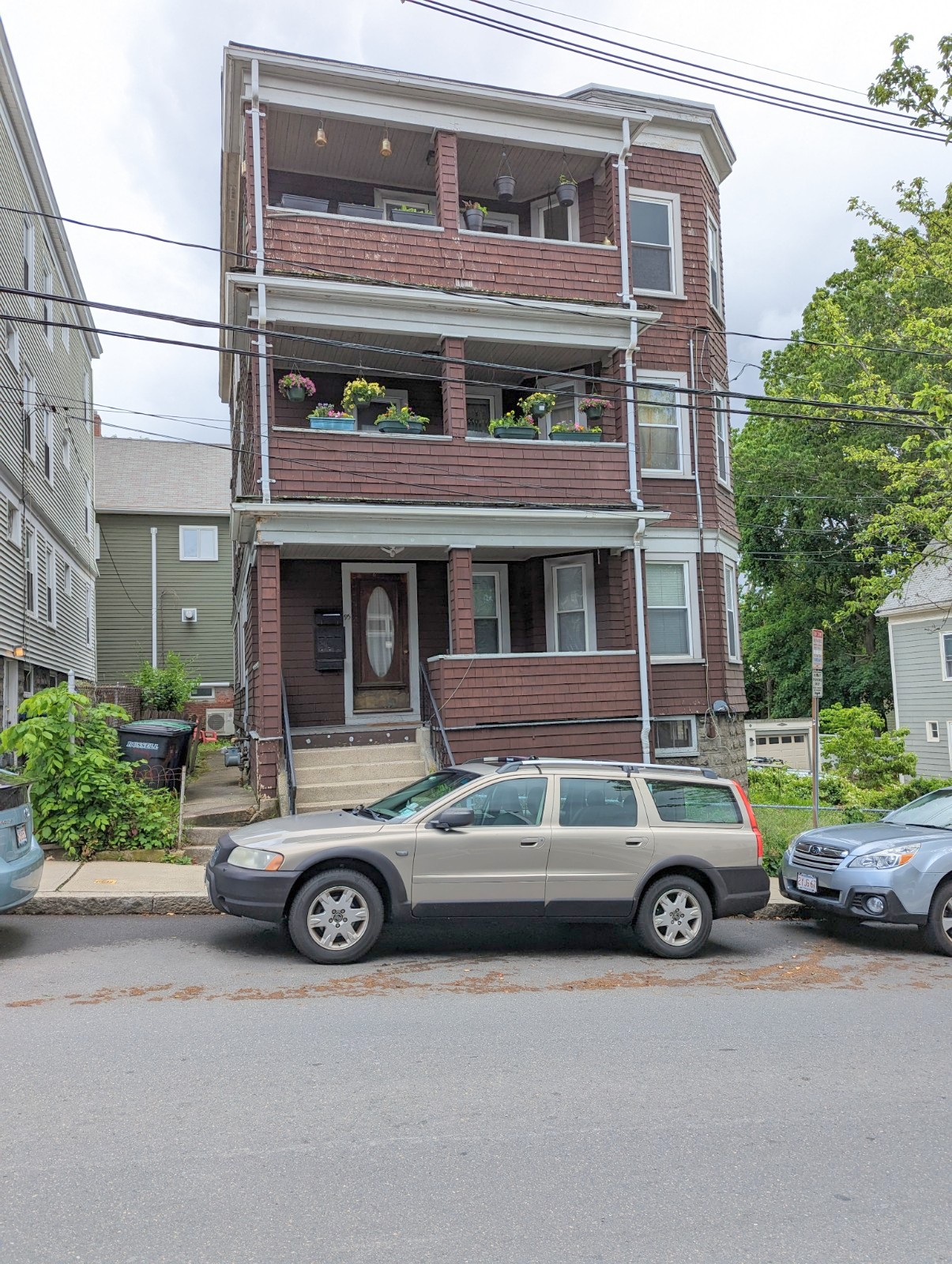 95 Lowell St, Spring Hill