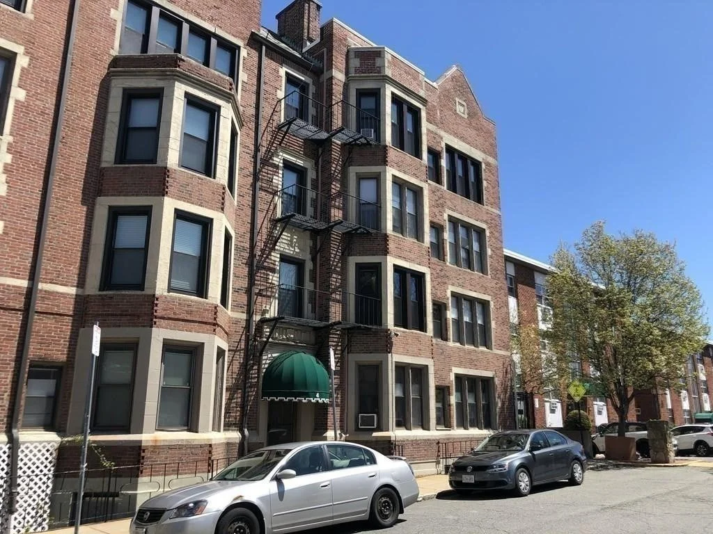 4 Commonwealth Ct, Brighton