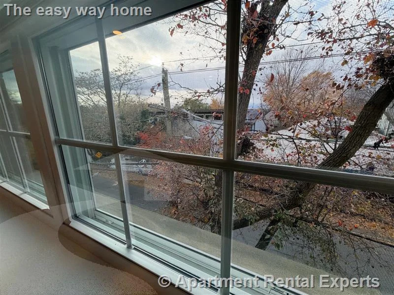 132 Sherman St, Alewife