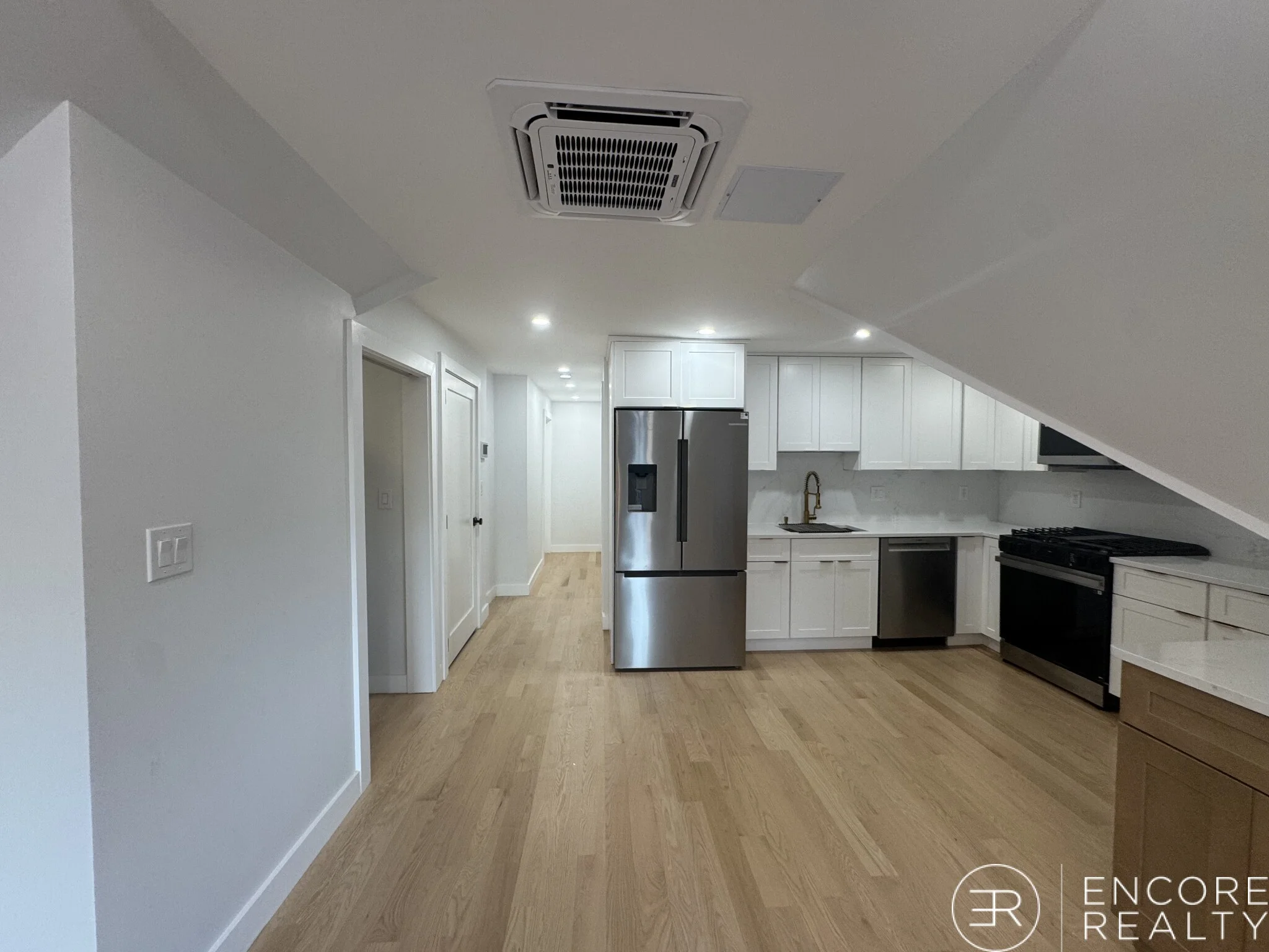 12 Sewall Ave, Winthrop