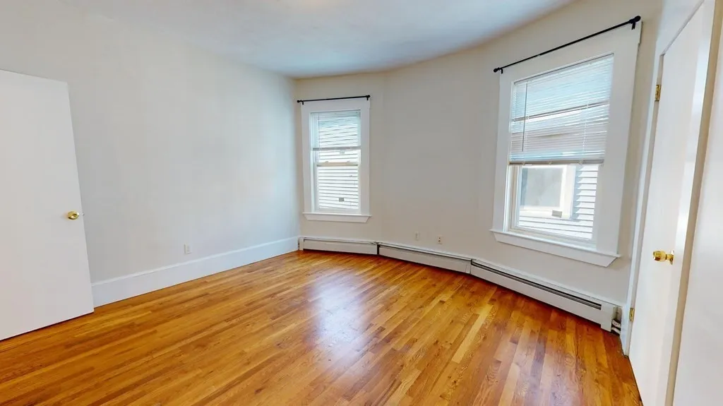 11 Elder St, Boston