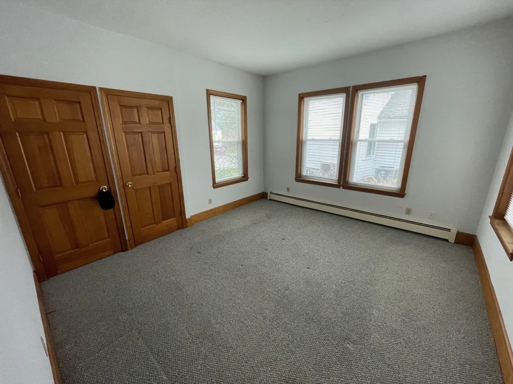 21 Court St, Groton
