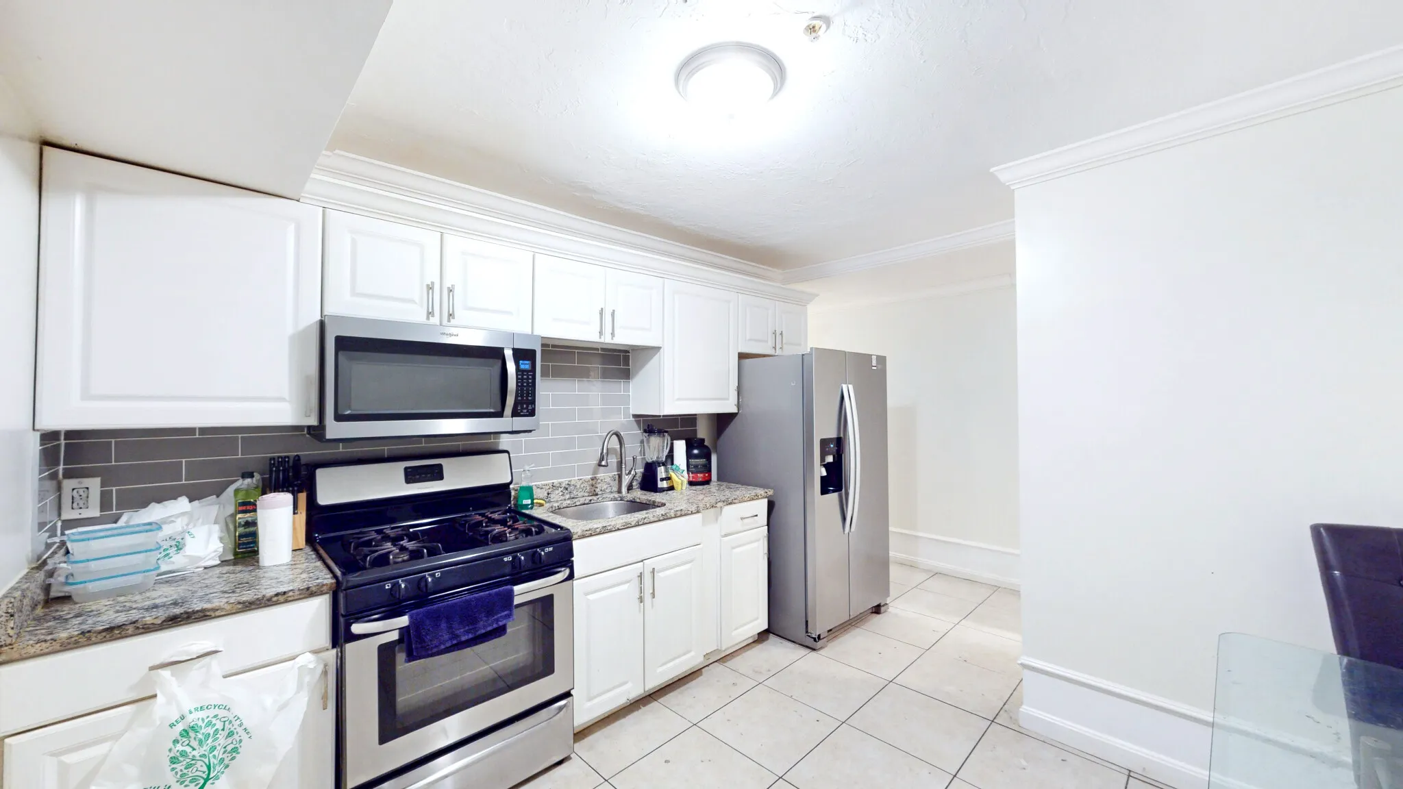 712 Shawmut Ave, Roxbury