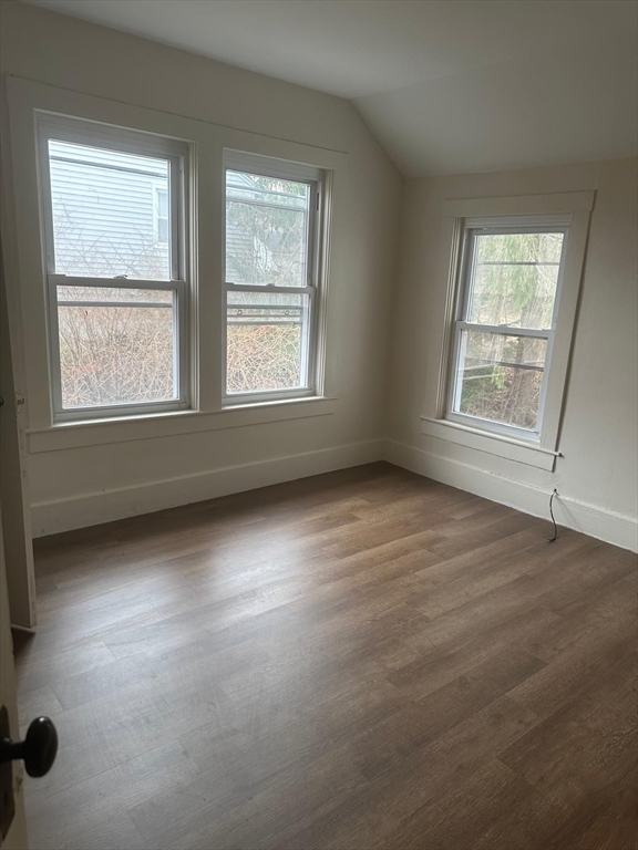 167 Pleasant St, Clinton