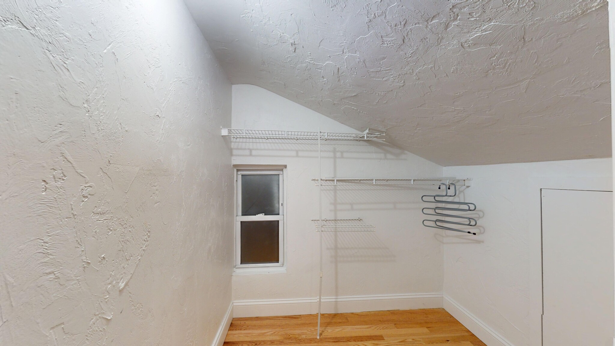 5 Stafford St, Roxbury