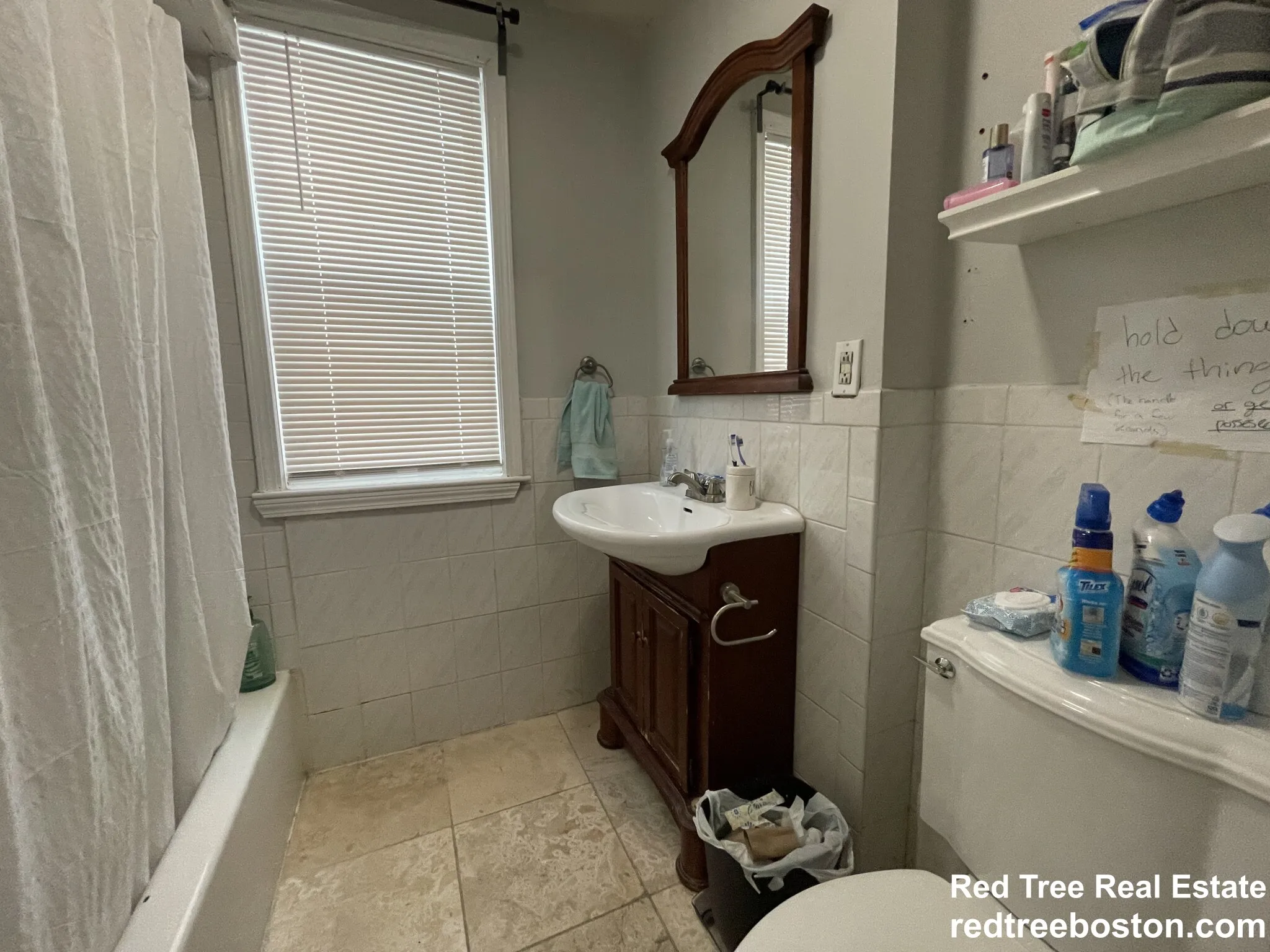 72 Hillside St, Mission Hill