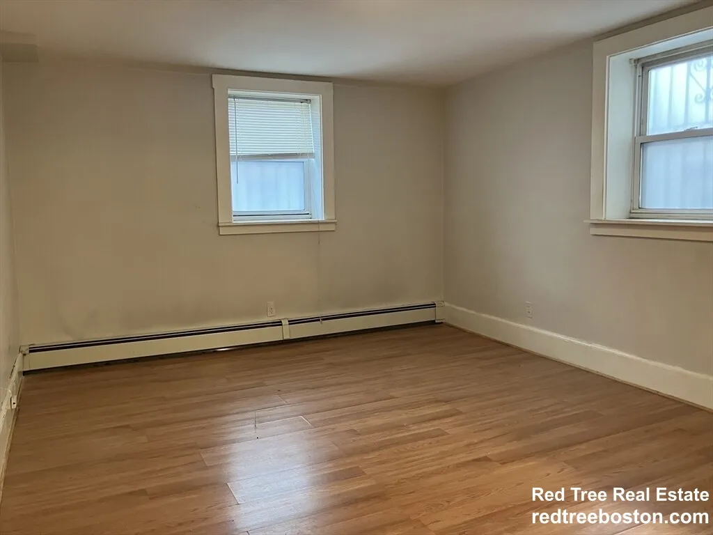 211 Saint Paul St, Brookline