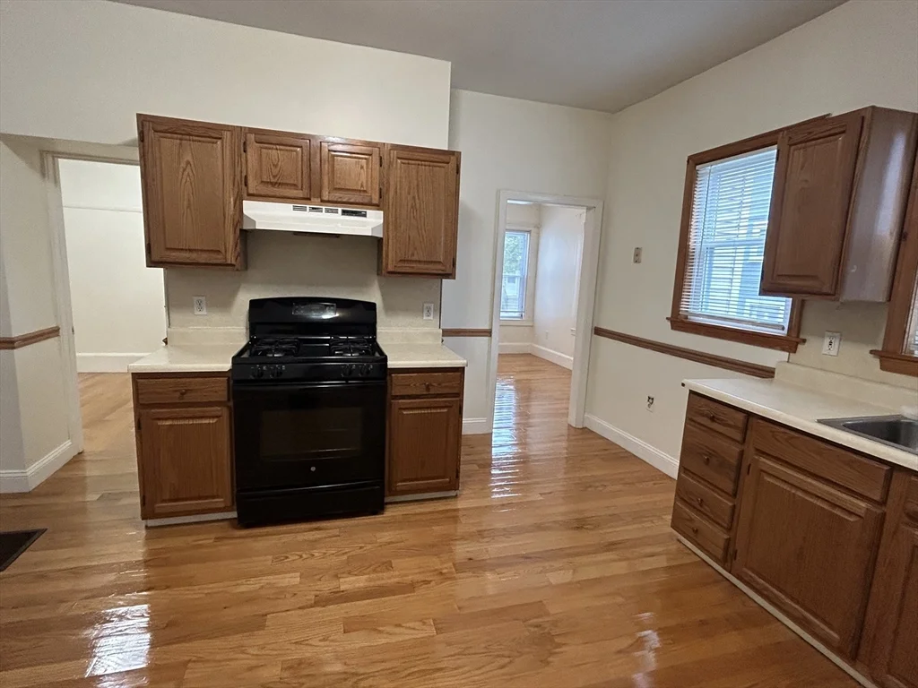 125 Spring St, Medford