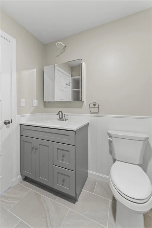 42 Almont St, Medford