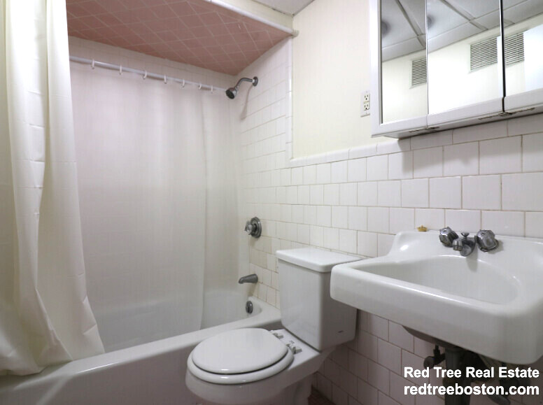 409 Huntington Ave, Fenway