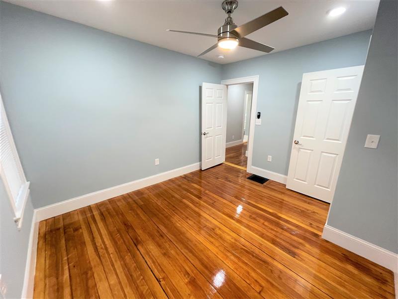 3 Mossland St, Spring Hill