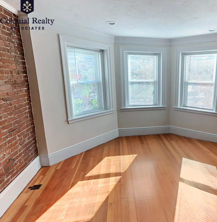 1614 Beacon St, Corey Hill