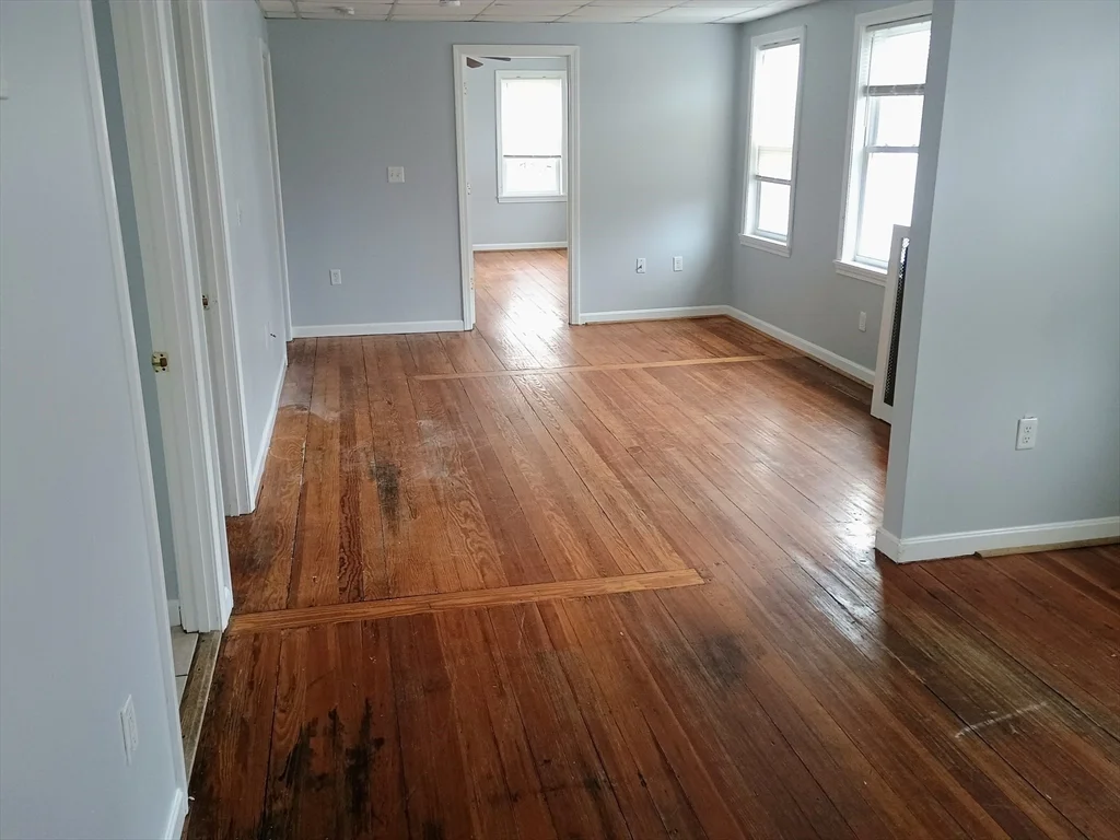 14 Randall St, Taunton